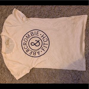 White & navy abercrombie & fitch tee